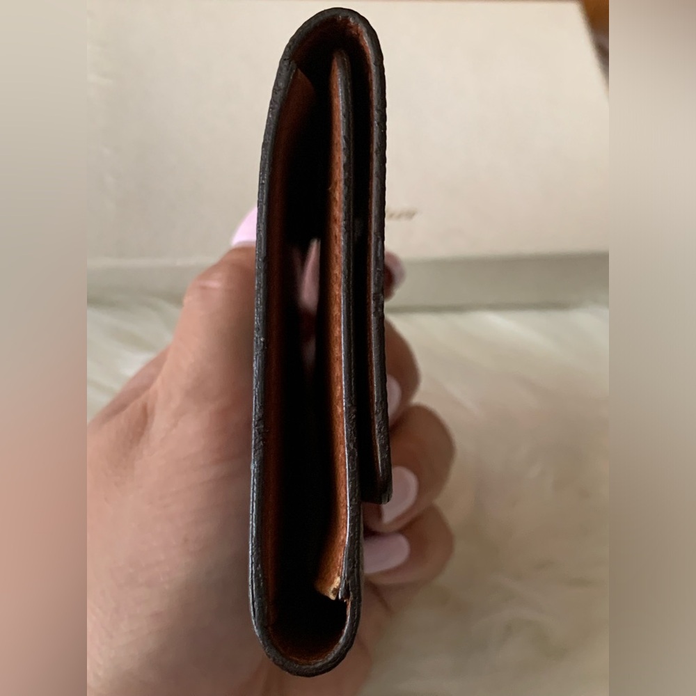 Louis Vuitton Monogram Compact Wallet ๐๐บ - Picture 7 of 12